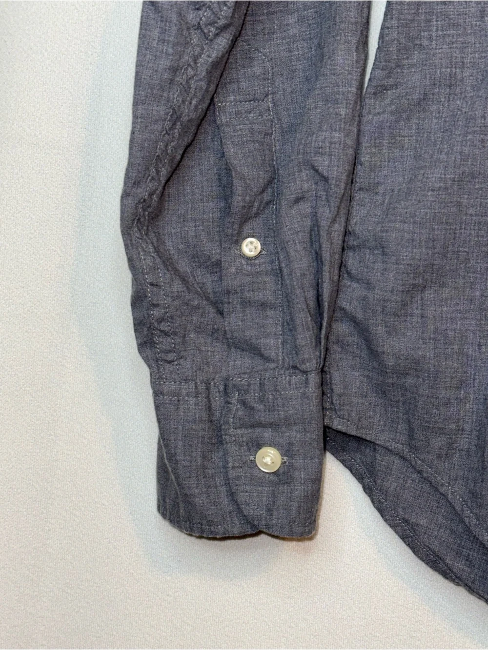 J. Crew Men’s Lightweight Secret Wash Button-Down Slim Shirt, Small, Blue/Grey